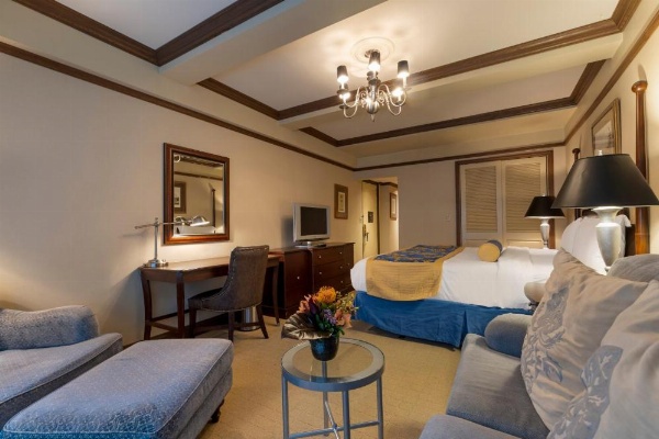 The Blakely by LuxUrban image 31