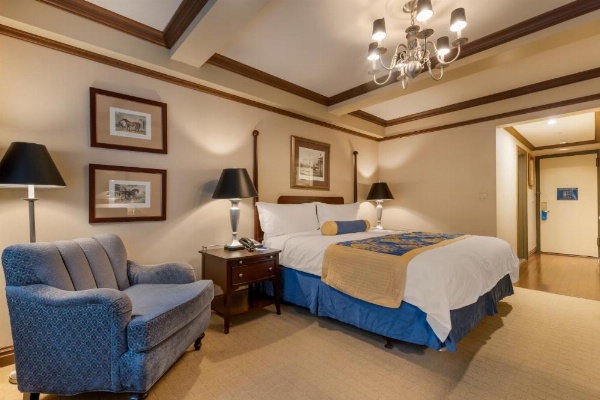 The Blakely by LuxUrban image 45