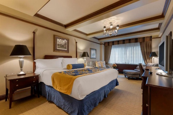 The Blakely by LuxUrban image 7