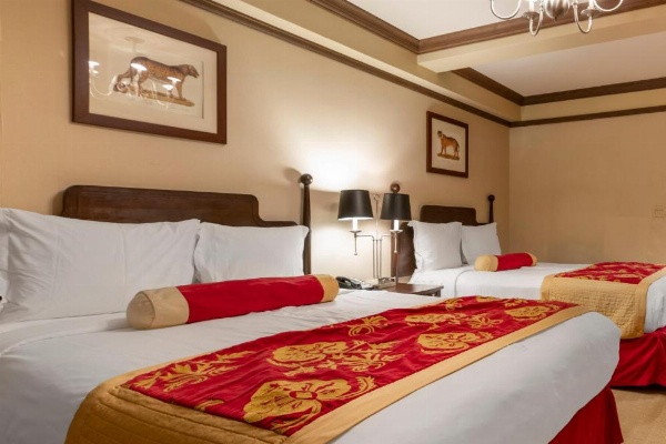 The Blakely by LuxUrban image 76